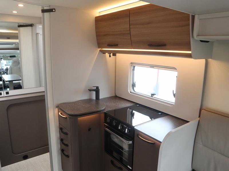 Burstner B66 IT 684 G Motorhome - N2323