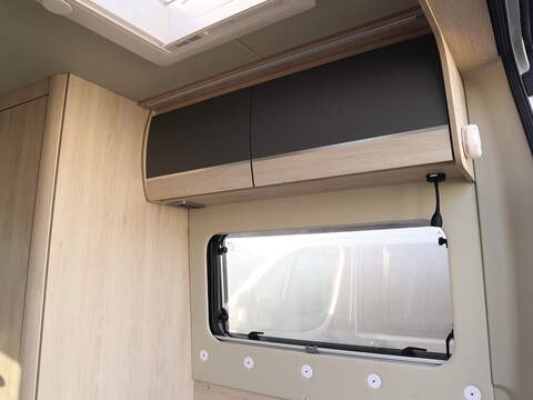 Autotrail Expedition 54 Campervan - N2337