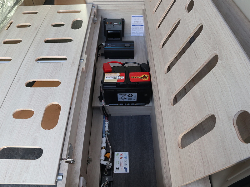 Autotrail Expedition 54 2026 Campervan - Large 16