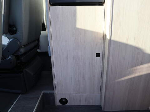 Autotrail Expedition 54 Campervan - N2337