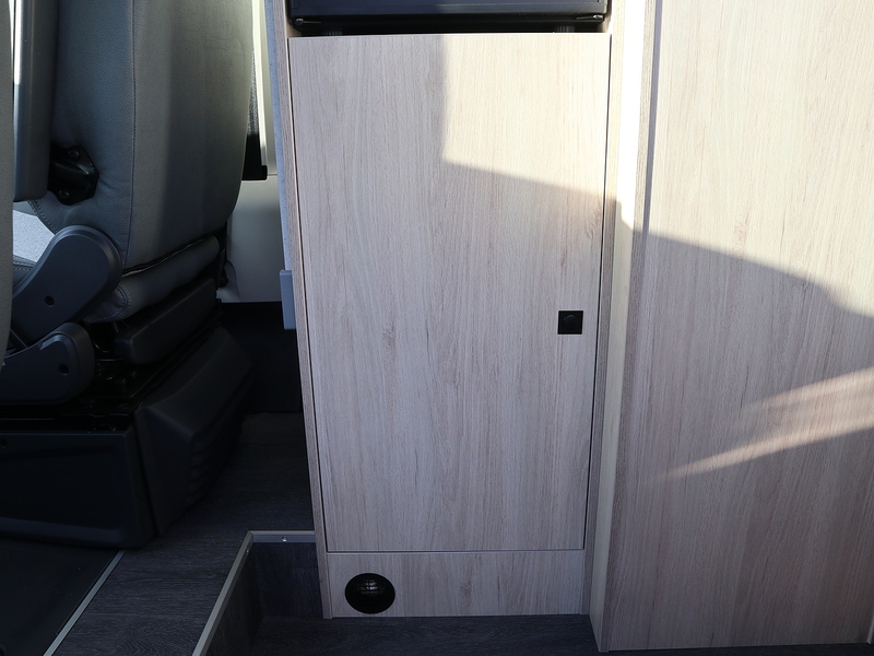 Autotrail Expedition 54 2026 Campervan - Large 8