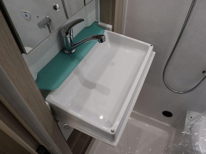 Autotrail Expedition 67 2026 Campervan - Large 20