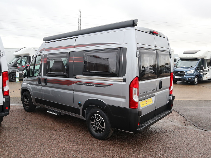 Autotrail V Line 540 2026 Campervan - Large 5
