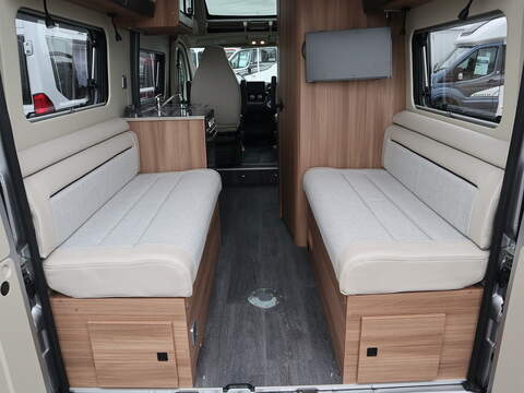 Autotrail V Line 540 Campervan - N2343