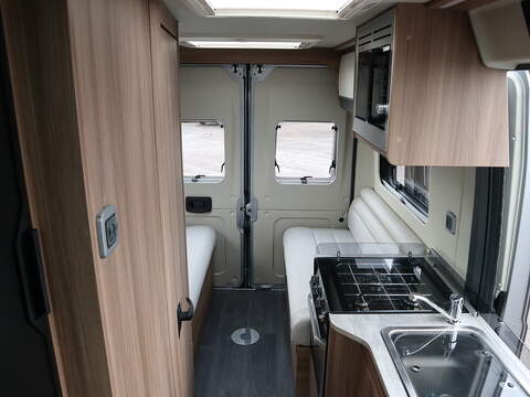 Autotrail V Line 540 Campervan - N2343