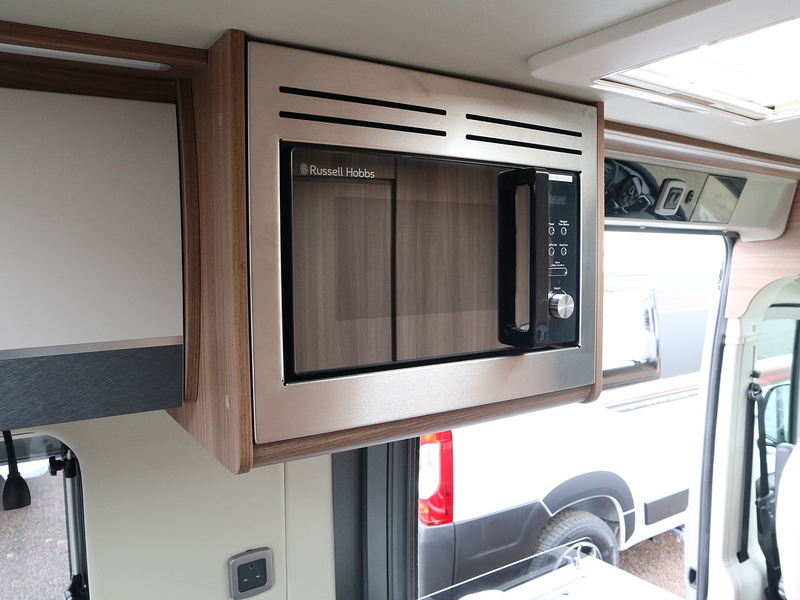 Autotrail V Line 540 2026 Campervan - Large 19