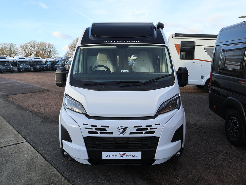 Autotrail V Line 610 SE 2026 Campervan - Large 1