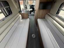 Autotrail V Line 610 SE 2026 Campervan10