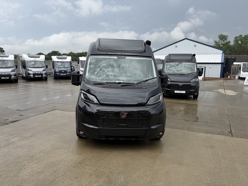 Autotrail V Line 635 SE 2026 Campervan - Large 1