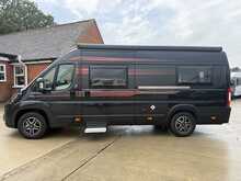 Autotrail V Line 635 SE 2026 Campervan9