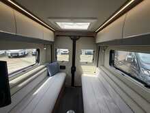 Autotrail V Line 635 SE 2026 Campervan15