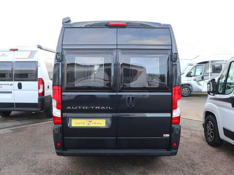 Autotrail V Line 635 SE Campervan - N2347