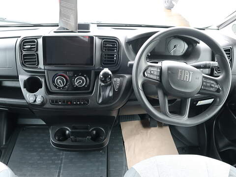 Autotrail Expedition C71 GB Motorhome - N2348