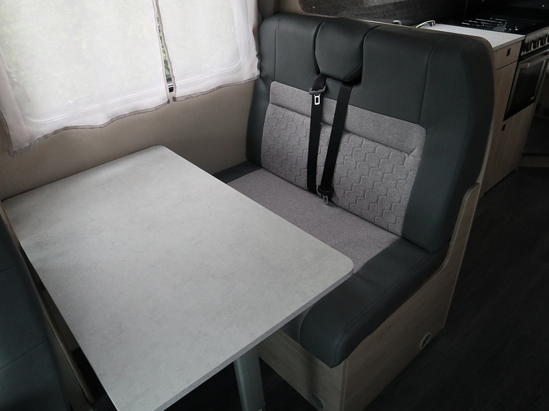 Autotrail Expedition C71 GB 2026 Motorhome - Large 8