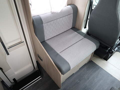 Autotrail Expedition C71 GB Motorhome - N2348