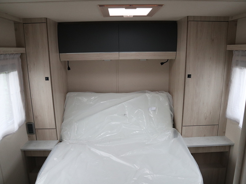 Autotrail Expedition C71 GB 2026 Motorhome - Large 14