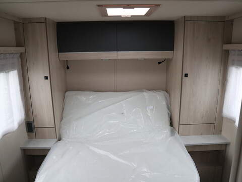 Autotrail Expedition C71 GB Motorhome - N2348