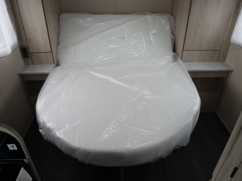 Autotrail Expedition C71 GB 2026 Motorhome - Large 15