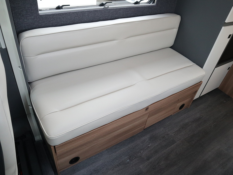 Autotrail Excel 620 S 2026 Motorhome - Large 8