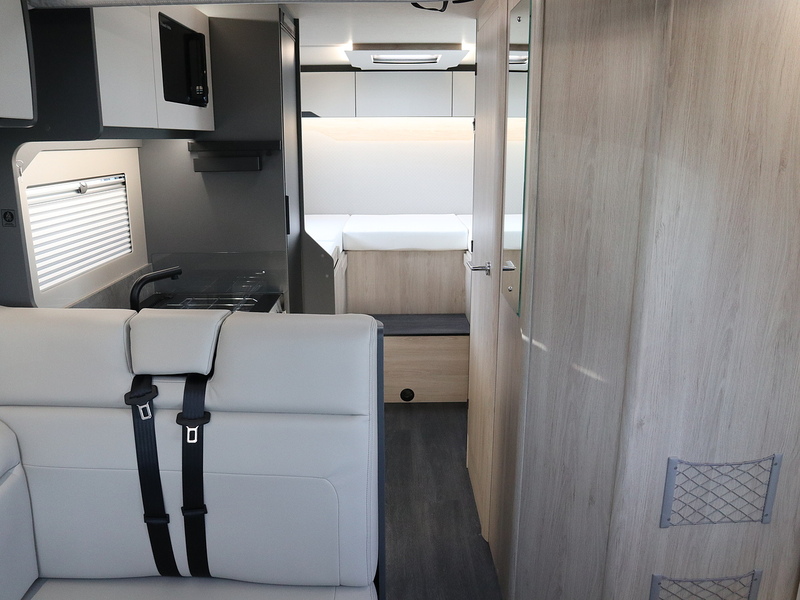 Autotrail F70 2026 Motorhome - Large 9