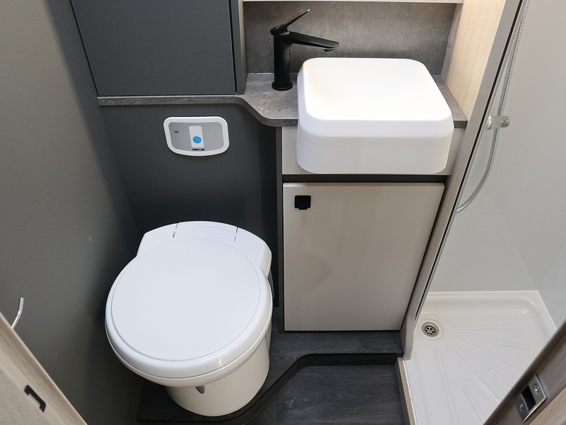 Autotrail F70 2026 Motorhome - Large 19