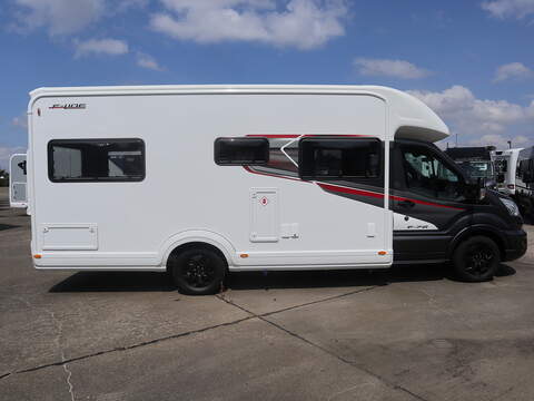 Autotrail F72 Motorhome - N2356
