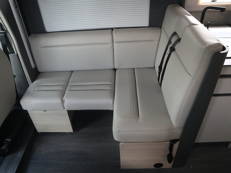 Autotrail F72 2026 Motorhome - Large 9