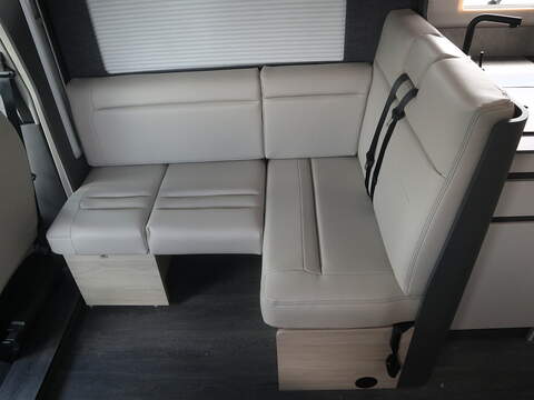 Autotrail F72 Motorhome - N2356