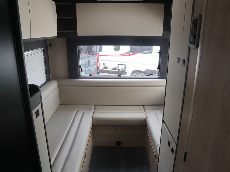 Autotrail F72 2026 Motorhome - Large 14