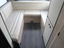 Autotrail F72 2026 Motorhome15