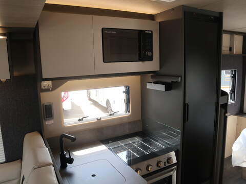 Autotrail F74 Motorhome - N2358