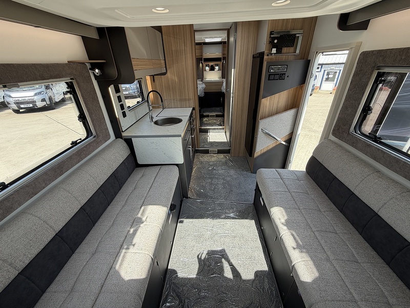 Bailey Adamo XL-T 2026 Motorhome - Large 11