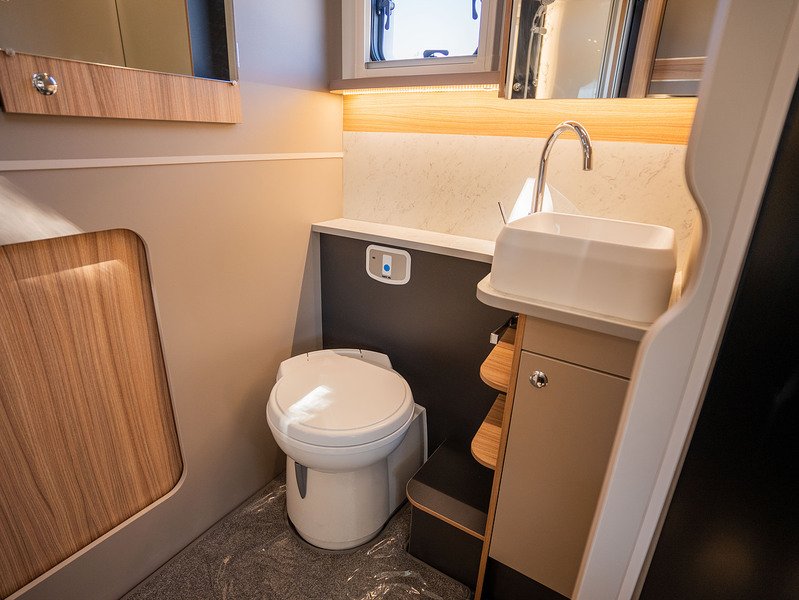 Bailey Adamo Refresh 69-4 Motorhome - N2374