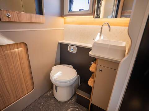 Bailey Adamo Refresh 69-4 Motorhome - N2374