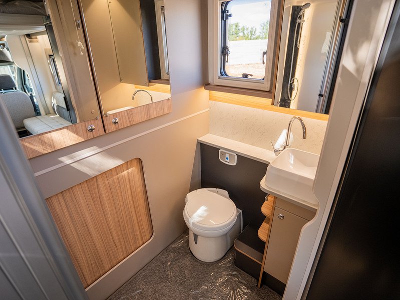 Bailey Adamo Refresh 69-4 Motorhome - N2374