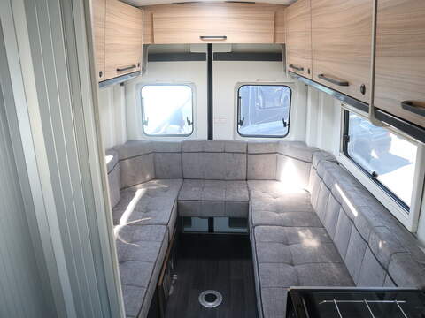 Bailey Endeavour B62 Campervan - N2377