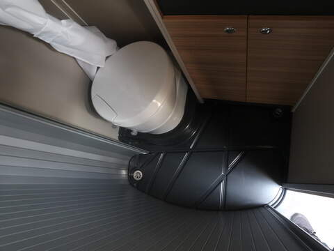Bailey Endeavour B62 Campervan - N2377