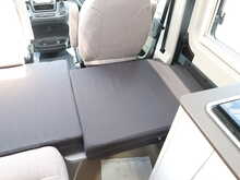 Burstner Eliseo C 642 2025 Campervan34