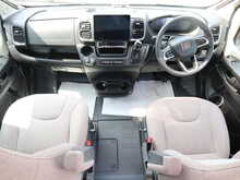 Burstner Eliseo C 642 2025 Campervan15