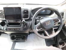 Burstner Eliseo C 642 2025 Campervan16