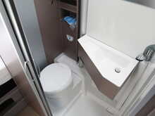 Burstner Eliseo C 642 2025 Campervan28