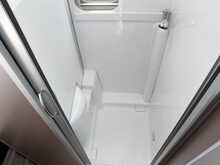 Burstner Eliseo C 642 2025 Campervan29