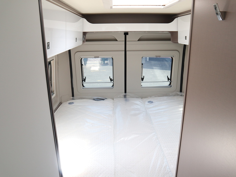 Burstner Eliseo C 642 2025 Campervan - Large 30