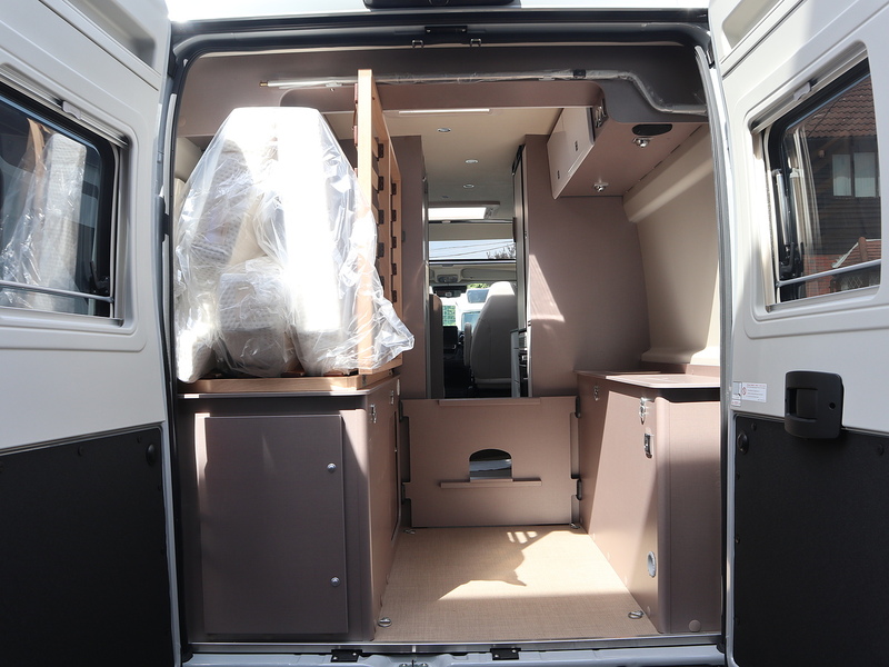 Burstner Eliseo C 602 2025 Campervan - Large 4
