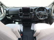 Burstner Eliseo C 602 2025 Campervan7