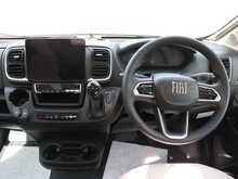 Burstner Eliseo C 602 2025 Campervan8