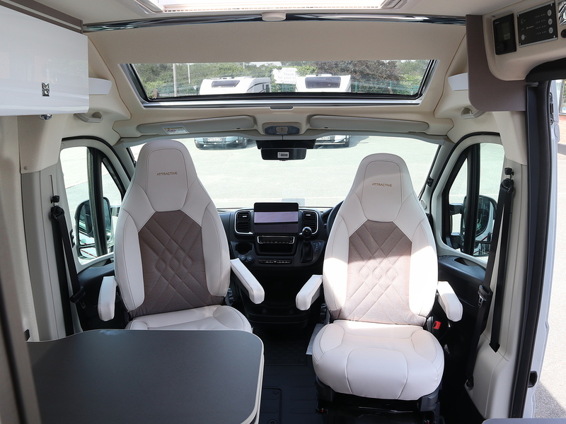 Burstner Eliseo C 602 2025 Campervan - Large 10