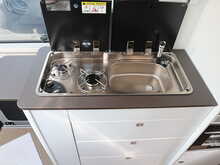 Burstner Eliseo C 602 2025 Campervan15