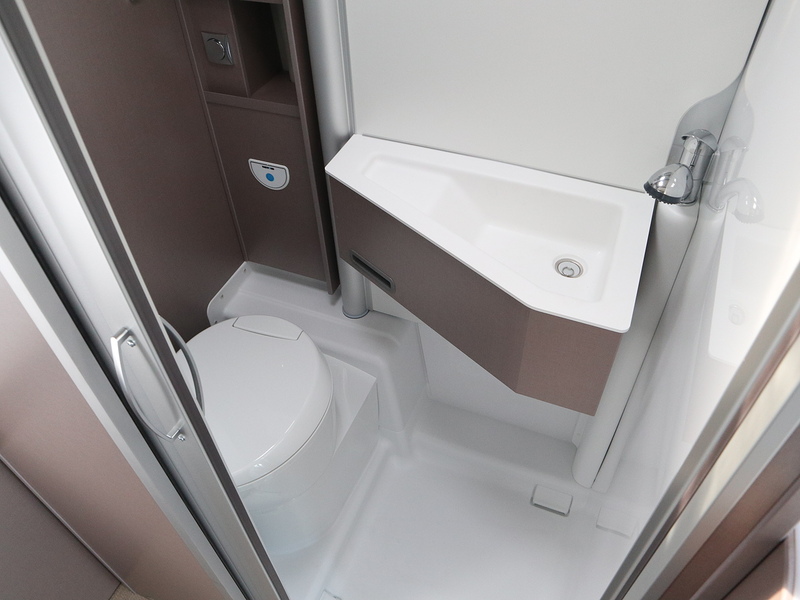 Burstner Eliseo C 602 2025 Campervan - Large 18