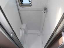 Burstner Eliseo C 602 2025 Campervan22